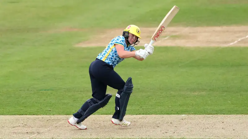 Wong holds nerve against Bryce sisters to salvage tie
